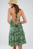 Q2 Vestido curto verde com estampado de flores em cetim estilo boho