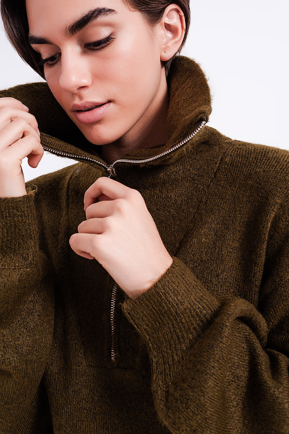 Vestido curto verde escuro estilo jersey