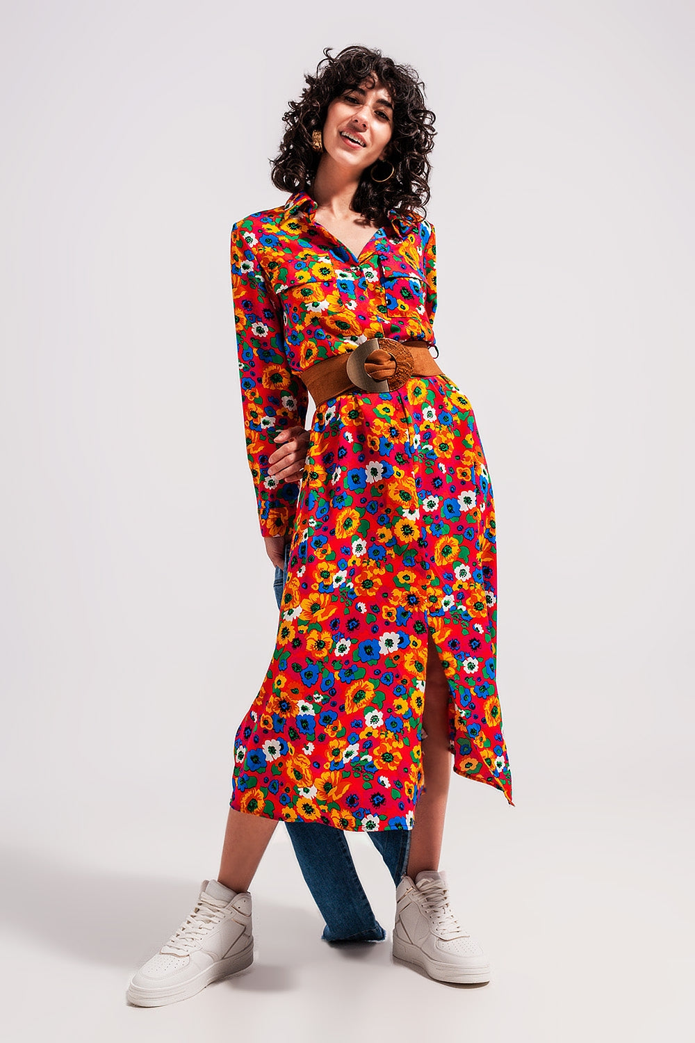 Vestido de camisa abotoado com estampado floral