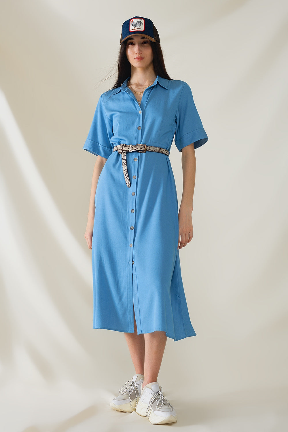 Q2 Vestido de camisa maxi azul com gola polo