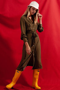 Vestido de camisa quadriculada de comprimento médio