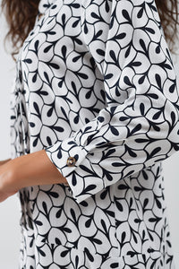 Vestido de gola polo de manga comprida com estampado abstrato