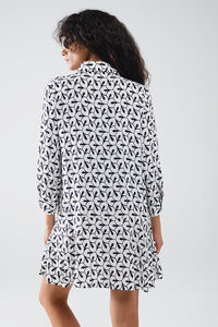 Vestido de gola polo de manga comprida com estampado abstrato