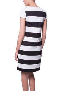 Vestido de listras grandes
