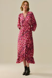 Vestido Envelope Maxi em Cetim com Estampa de Leopardo Fúcsia