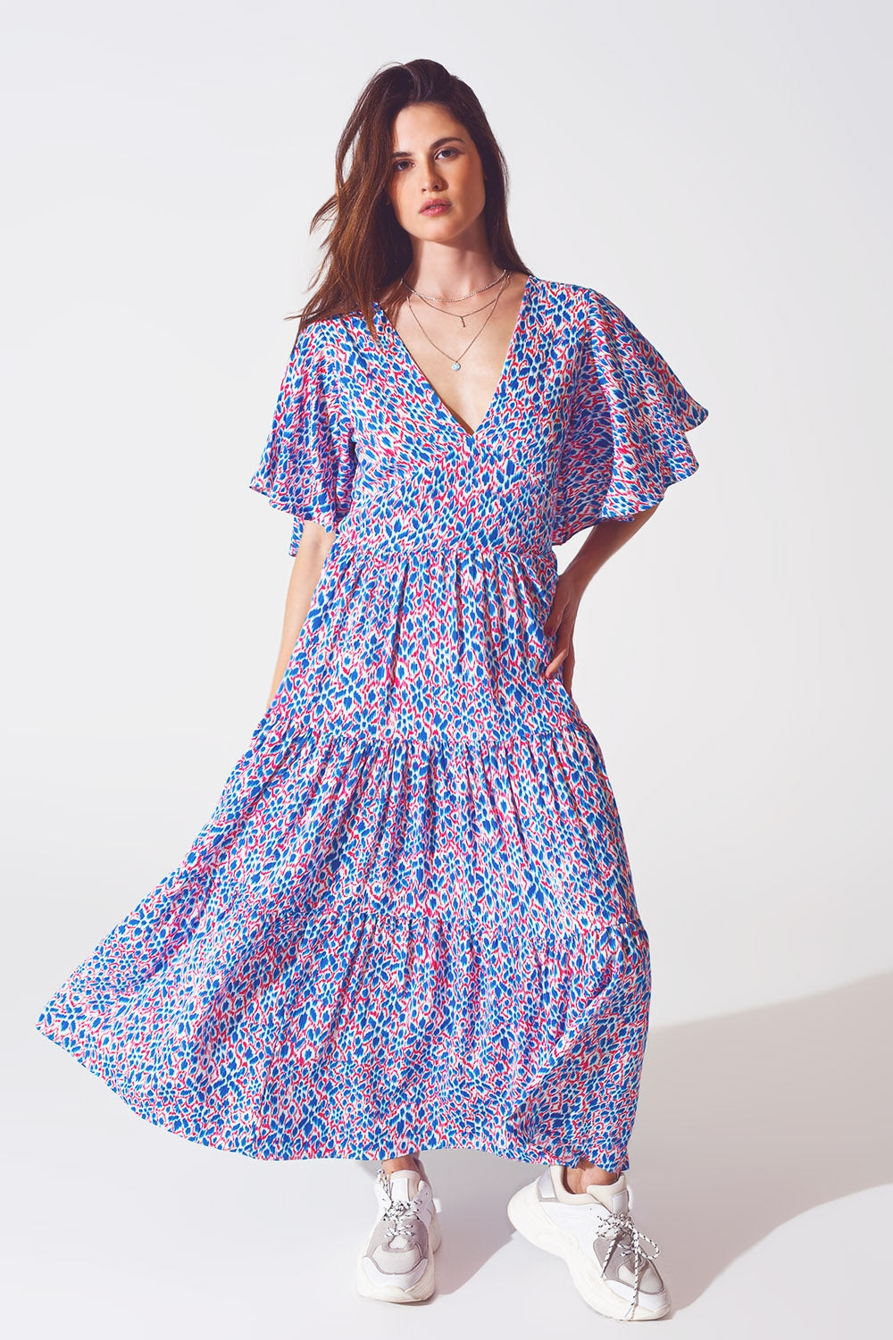 Q2 Vestido longo com costas abertas e laço na estampa roxa