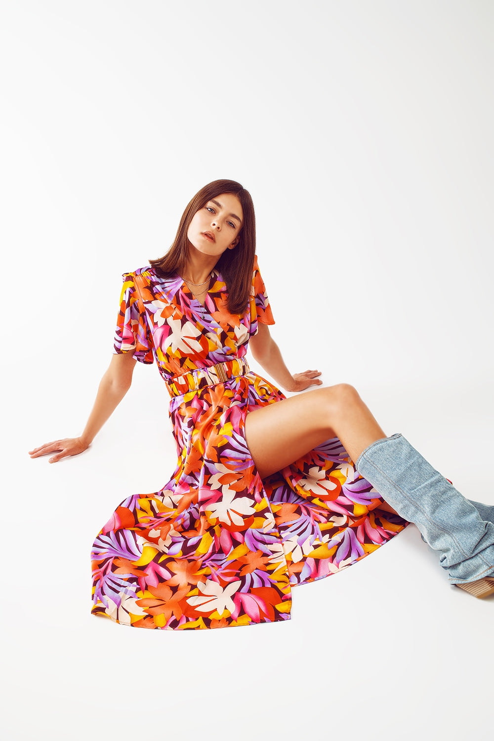 Q2 Vestido longo plissado com decote em V multicolorido