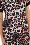 Vestido maxi com botões e pormenor em cetim com estampado de leopardo