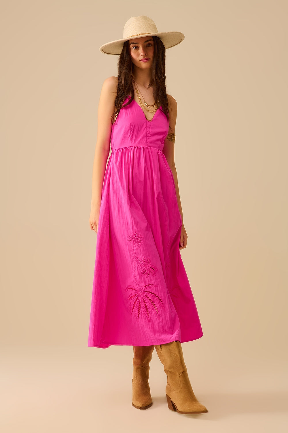 Vestido maxi Fucshia com palmas bordadas
