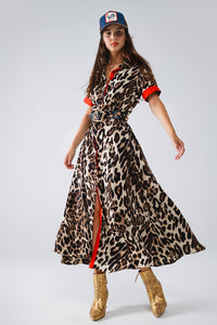 Q2 Vestido Maxi Leopardo com Botões e Detalhes Vermelhos