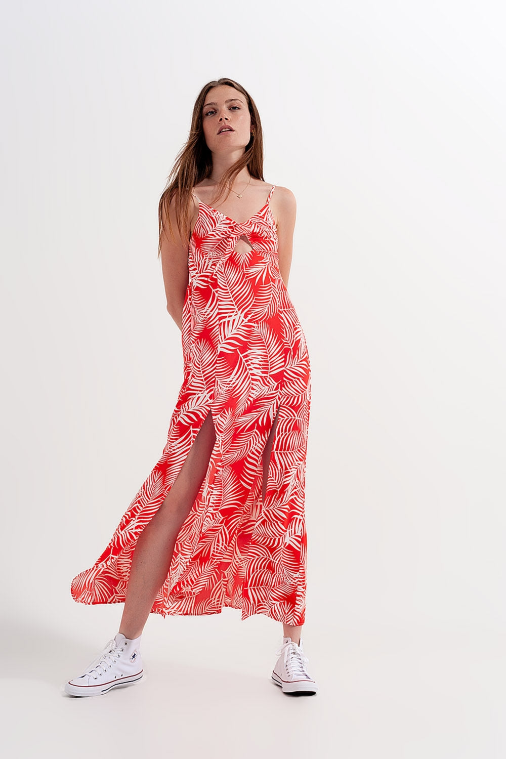 Vestido Maxi vermelho com estampado de folhas