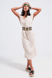 Q2 Vestido midi bege com detalhe de anel