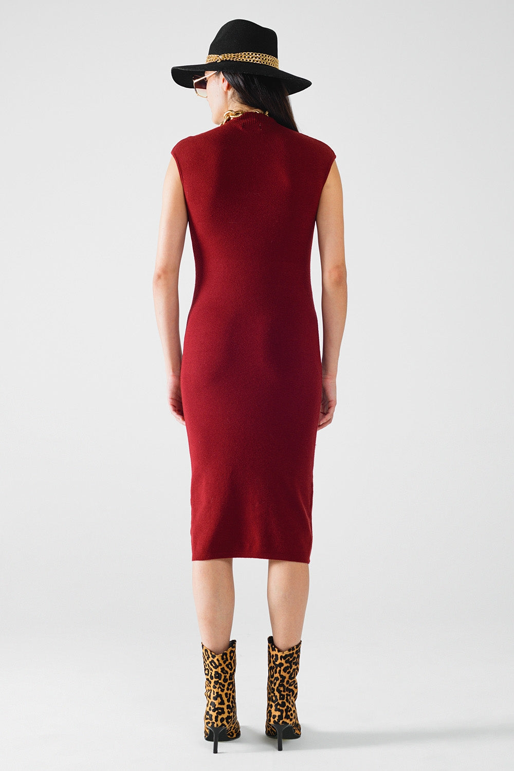 vestido midi bodycon sem mangas vinho