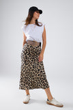 Vestido midi com acabamento em cetim e contraste com estampado de leopardo
