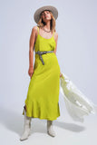 Q2 Vestido midi de lingerie verde com alças finas de cetim