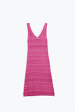 Q2 Vestido midi fúcsia sem mangas com decote em V e design em croché