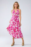 Q2 Vestido Midi Halter com cintura subida em estampado abstrato fuchsia e branco