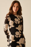 vestido mini de chiffon preto com brocado floral