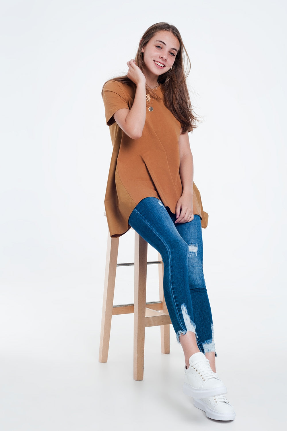 Vestido t-shirt em marrom