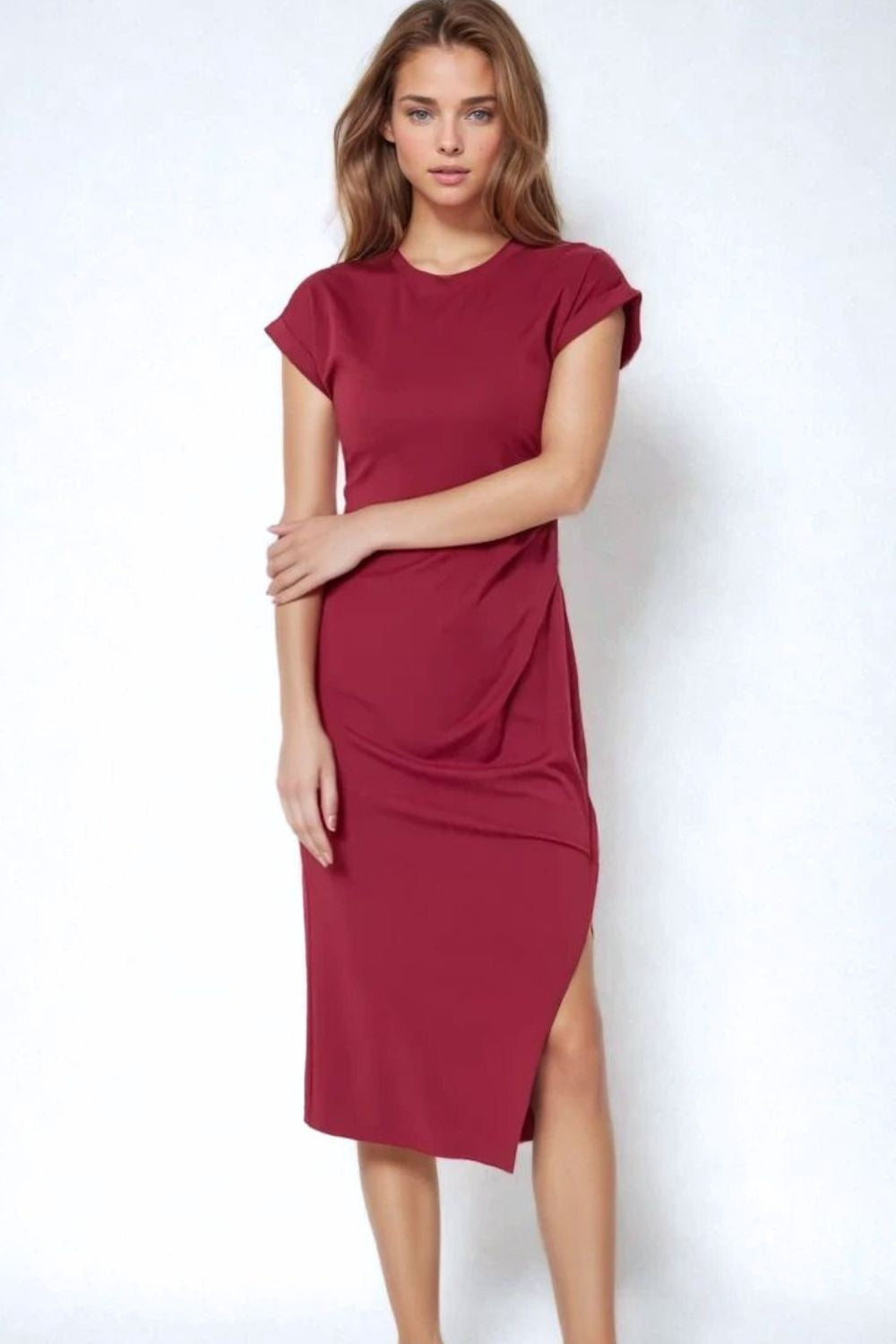 Q2 Vestido tencel elástico bordô sem mangas