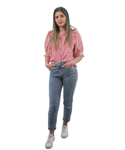 Camisa rosa com folho