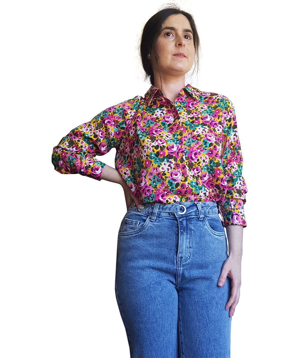 Camisa com flores