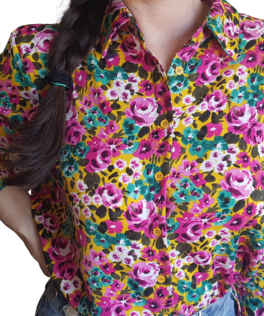 Camisa com flores