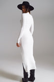 Vestido longo de tricô de gola alta em branco