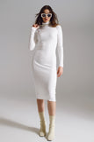 Q2 Vestido Midi Bodycon de Tricô com Gola Alta em Branco