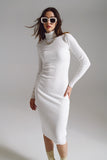 Vestido Midi Bodycon de Tricô com Gola Alta em Branco