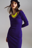 Vestido midi de malha bodycon com decote em V em roxo